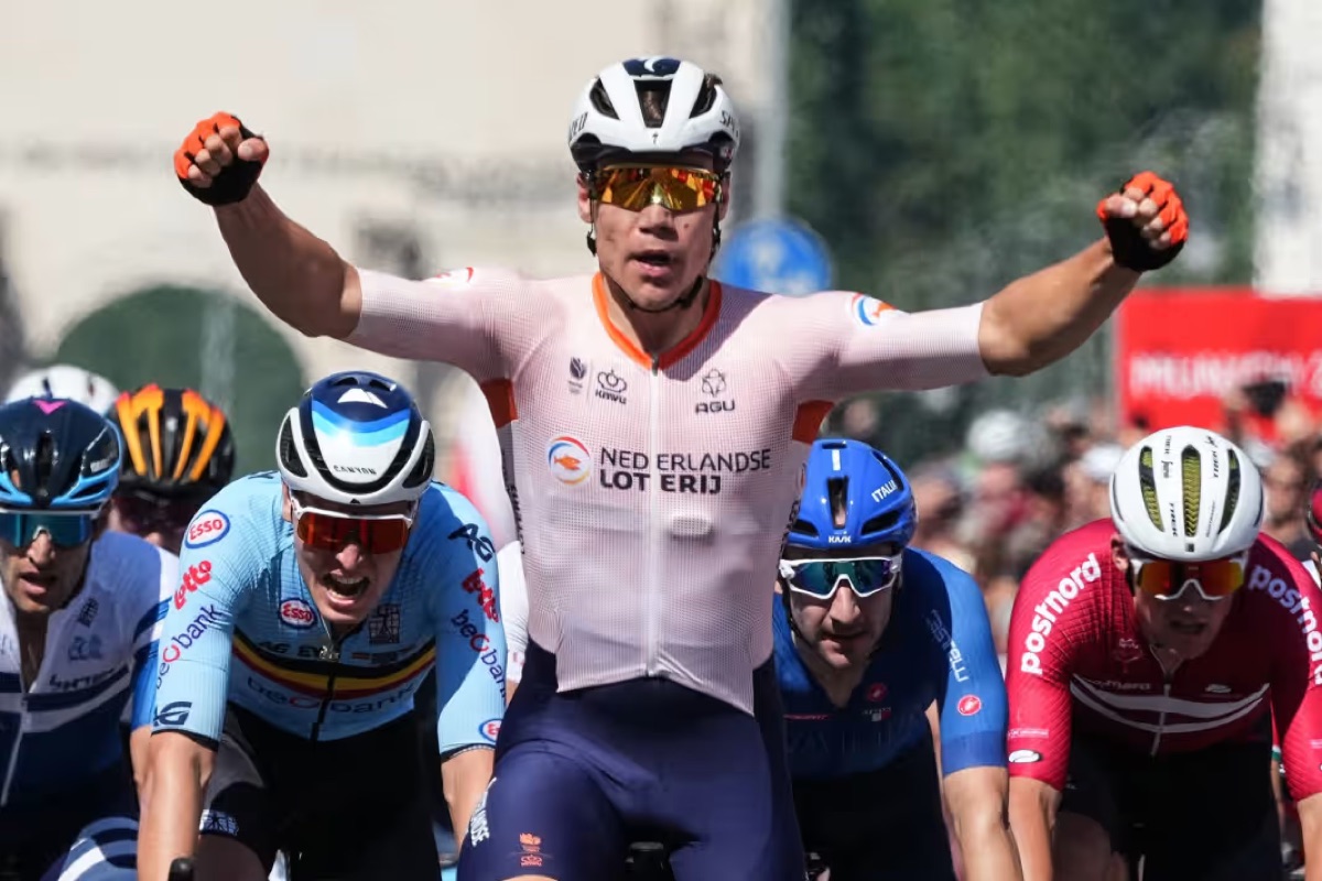 Fabio Jakobsen celebrating a race victory